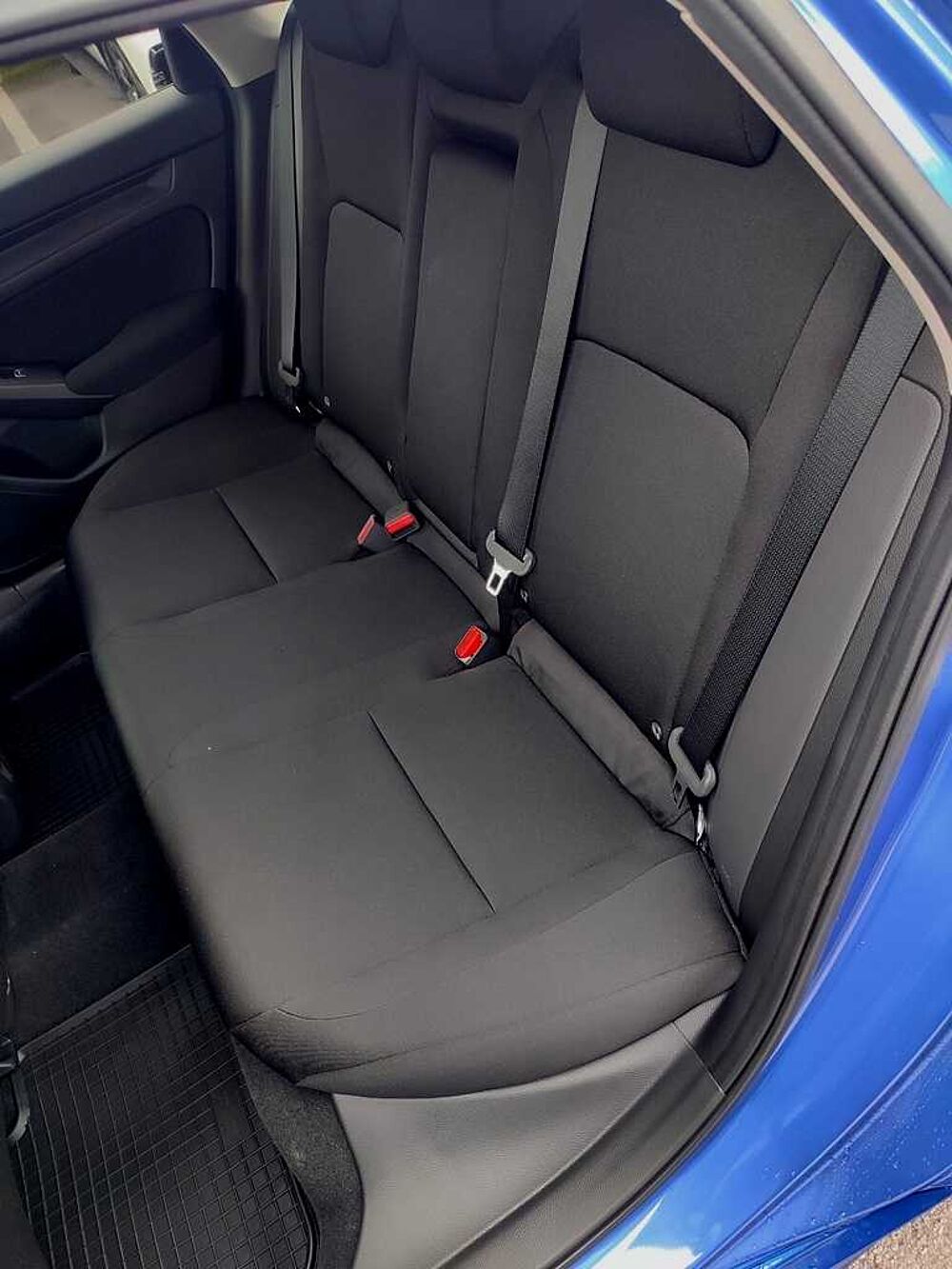 Honda CIVIC 2.0 e: HEV Elegance e-CVT