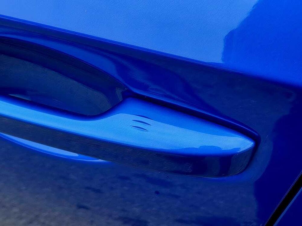 Honda CIVIC 2.0 e: HEV Elegance e-CVT