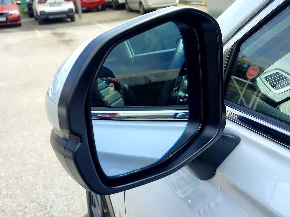 Honda CR-V 2.0 e: HEV 4WD Elegance e-CVT