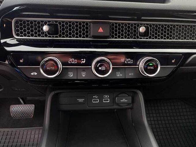 Honda  CIVIC 2.0 e:HEV Elegance e-CVT